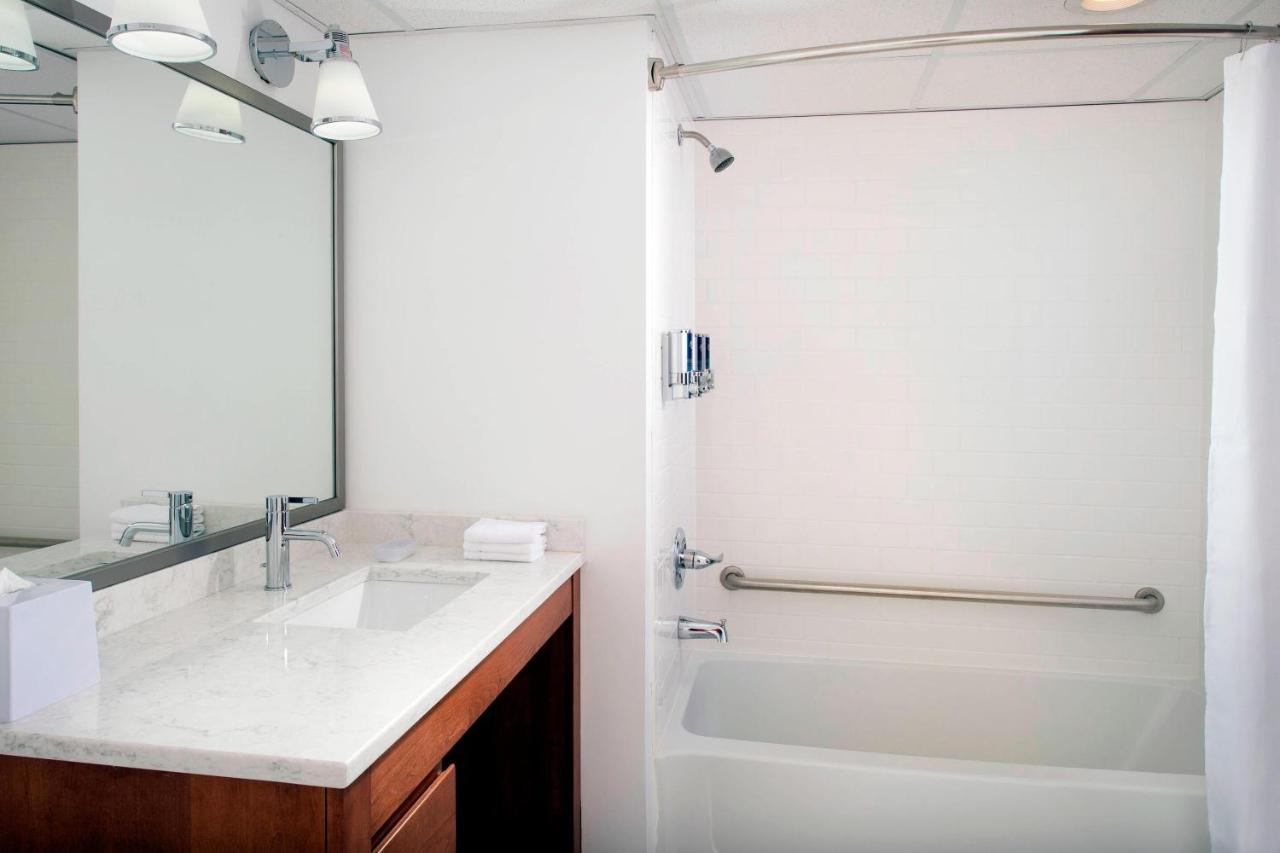 Four Points By Sheraton Virginia Beach Oceanfront Exteriör bild